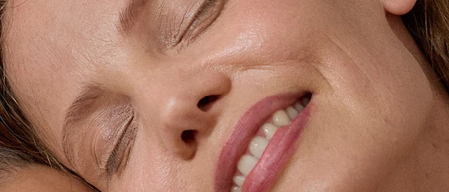 Pickelmale: Ursachen & Tipps zur Linderung