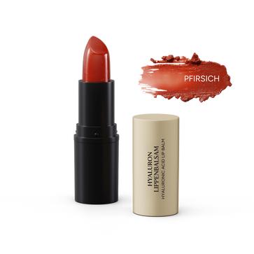 Hyaluron Lippenbalsam in Pfirsichfarbe, präsentiert in einer schwarzen Hülse, daneben ein Farbstrich in Pfirsich.